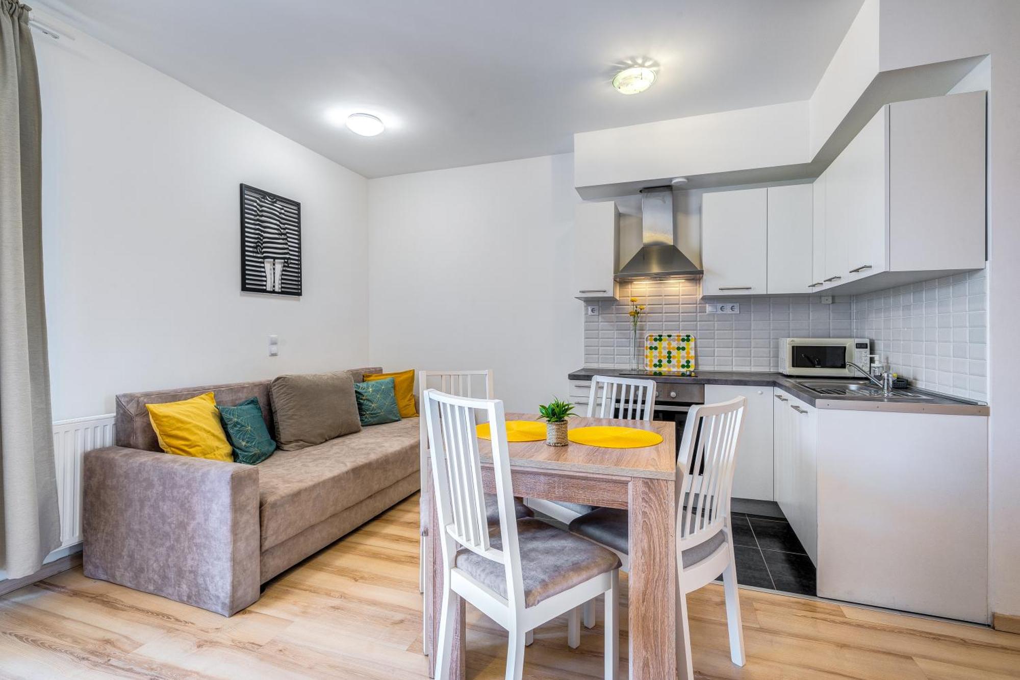 Elagant City Nest Two — Photos 3